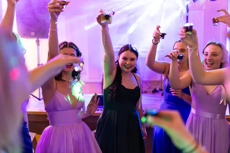 Stužkáč foto - stužkování